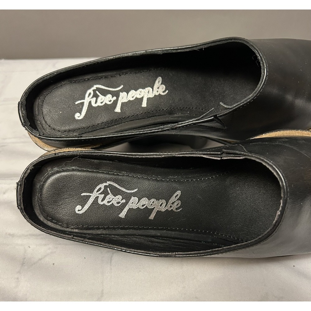 Free People Tallulah Mule Womens US 8.5 EU 38.5 Black Leather Western Wedge - Picture 10 of 10